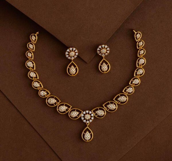 Elegant Neck Pieces